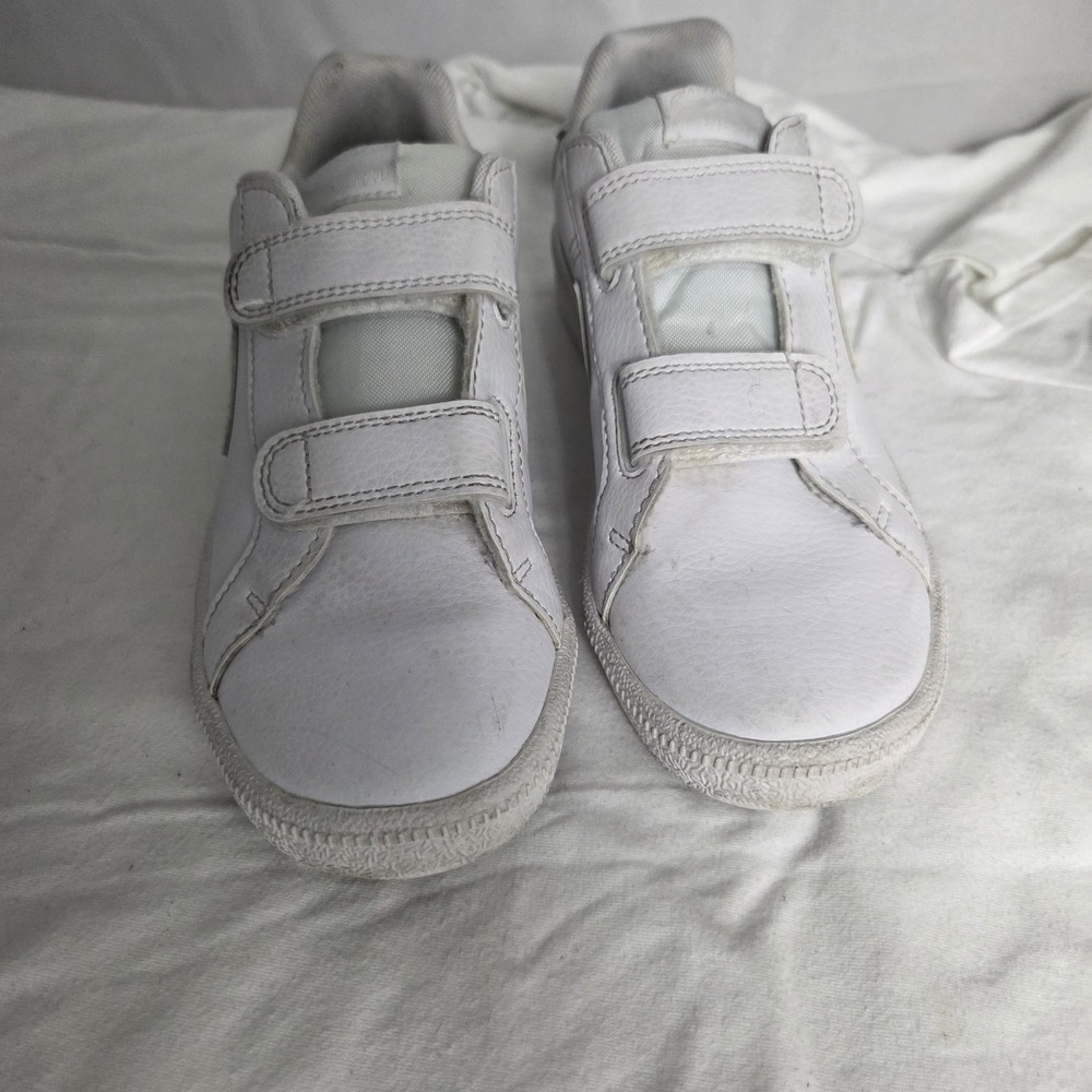 Nike Court Borough Shoes Youth Size 1.5Y White Strap Low Top Athletic Sneakers